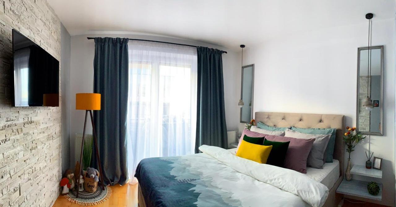 Апартаменти Modern Studio2 Брашов Екстер'єр фото