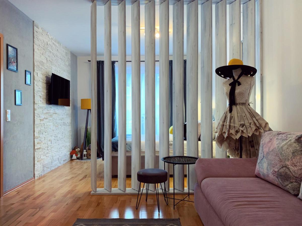 Апартаменти Modern Studio2 Брашов Екстер'єр фото